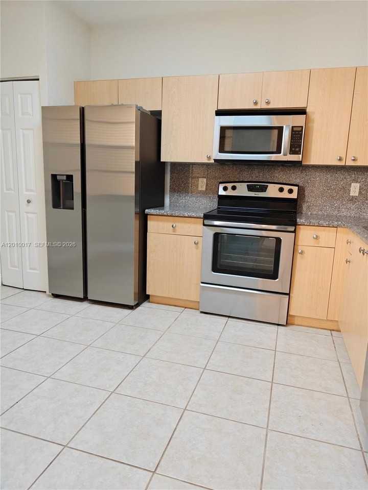 4126 Forest Dr #0 - Photo 4 of 15
