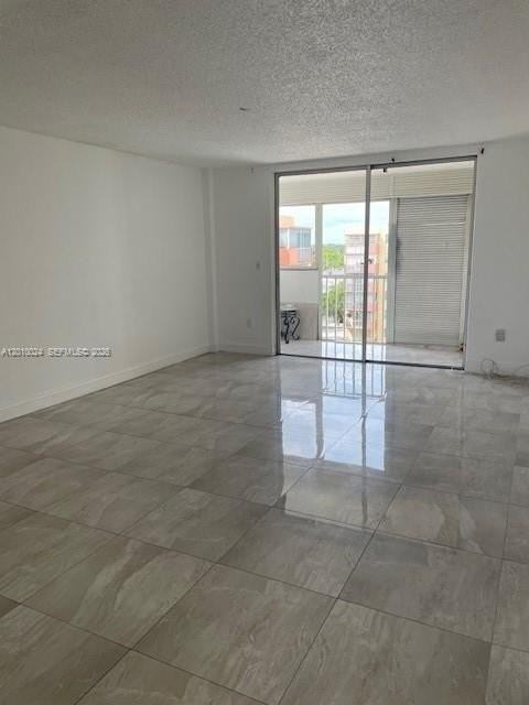 16450 Miami Dr #704 - Photo 5 of 19