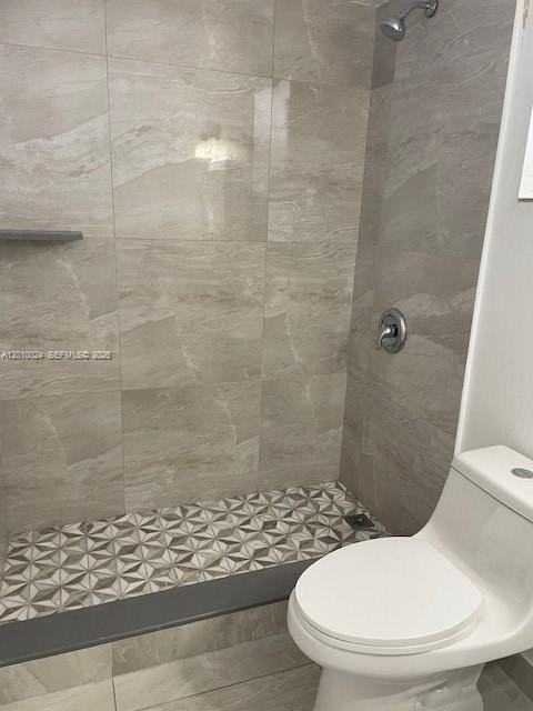 16450 Miami Dr #704 - Photo 7 of 19