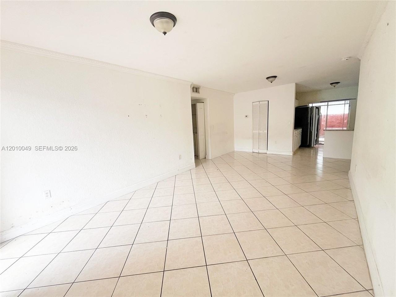 11051 W Okeechobee Rd #101 - Photo 5 of 33