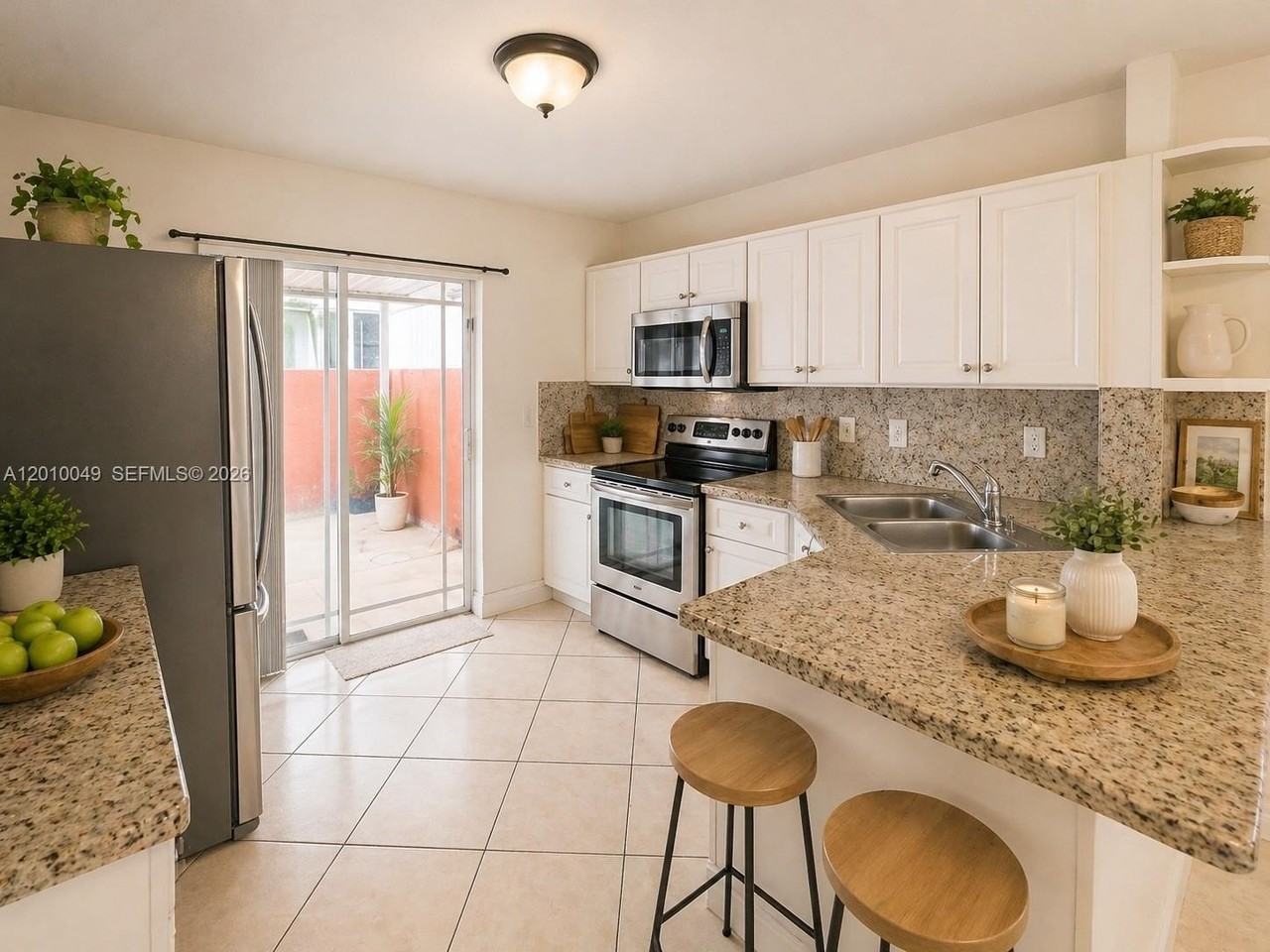 11051 W Okeechobee Rd #101 - Photo 7 of 33