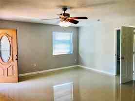 944 Nw 51st St #1 - Photo 1 of 1