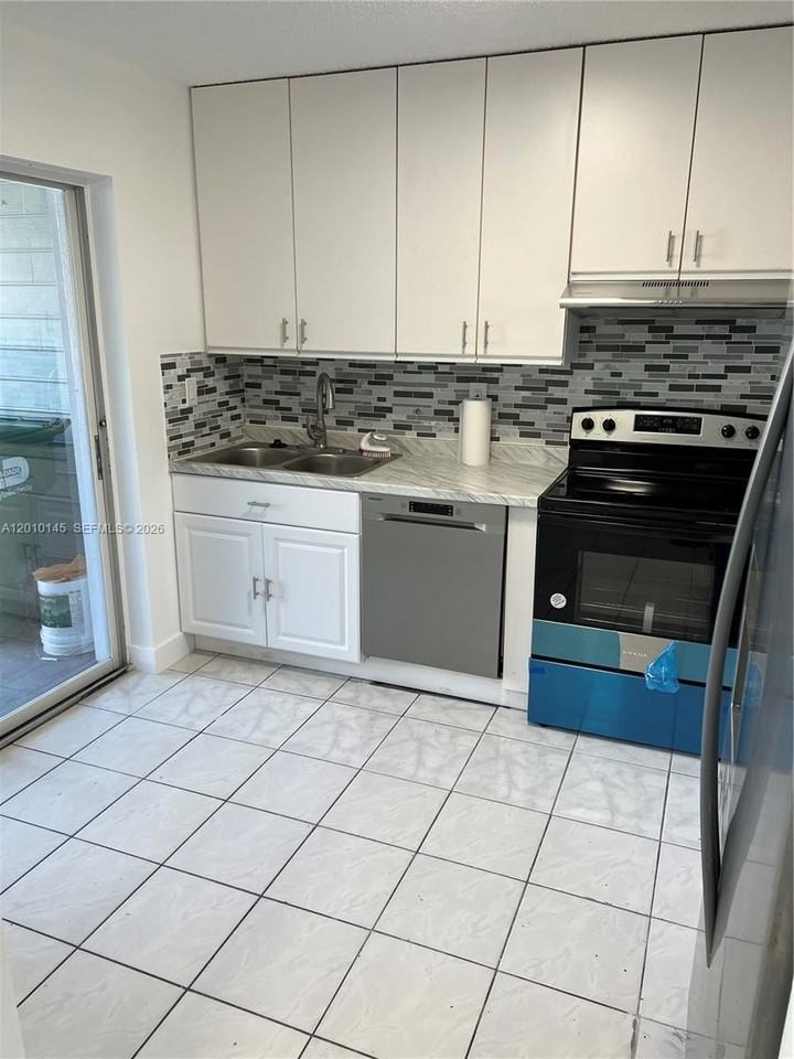 13795 Sw 147th Circle Ln #1-12 - Photo 3 of 3