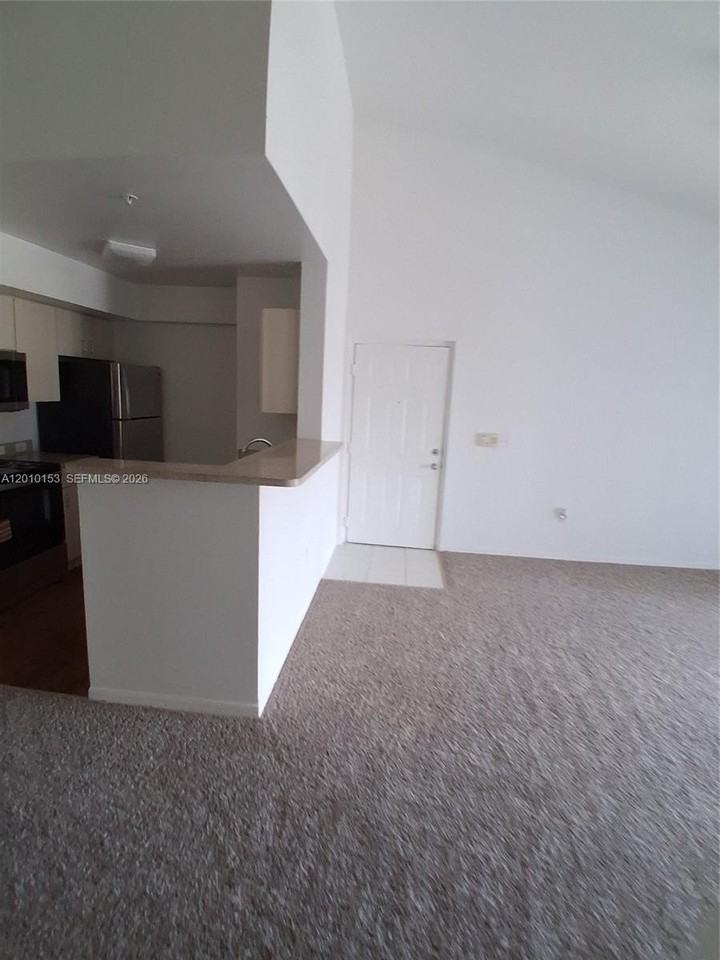 11165 Sw 6th St #305 - Photo 6 of 17