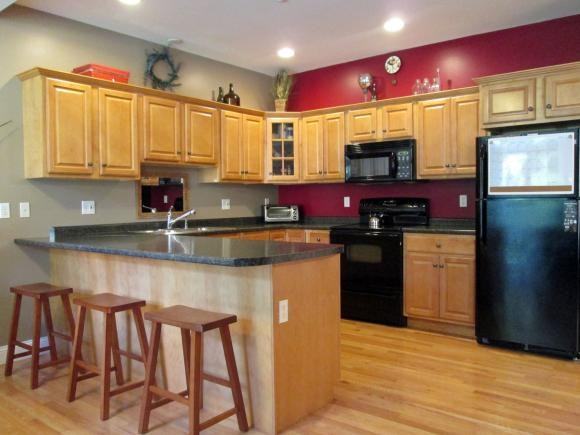 624 Main St - Photo 2 of 21