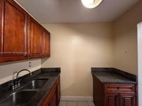 5411 Nw 22nd St #5411 - Photo 1 of 1