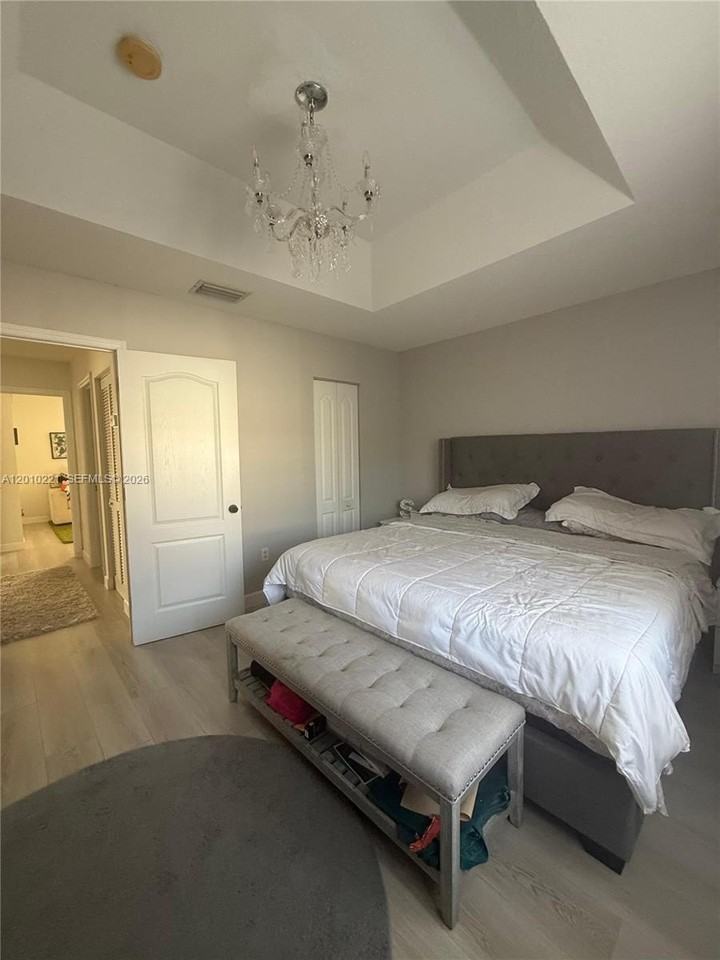 14353 Sw 134th Ct - Photo 3 of 42