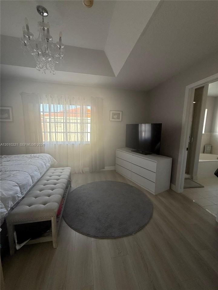 14353 Sw 134th Ct - Photo 6 of 42