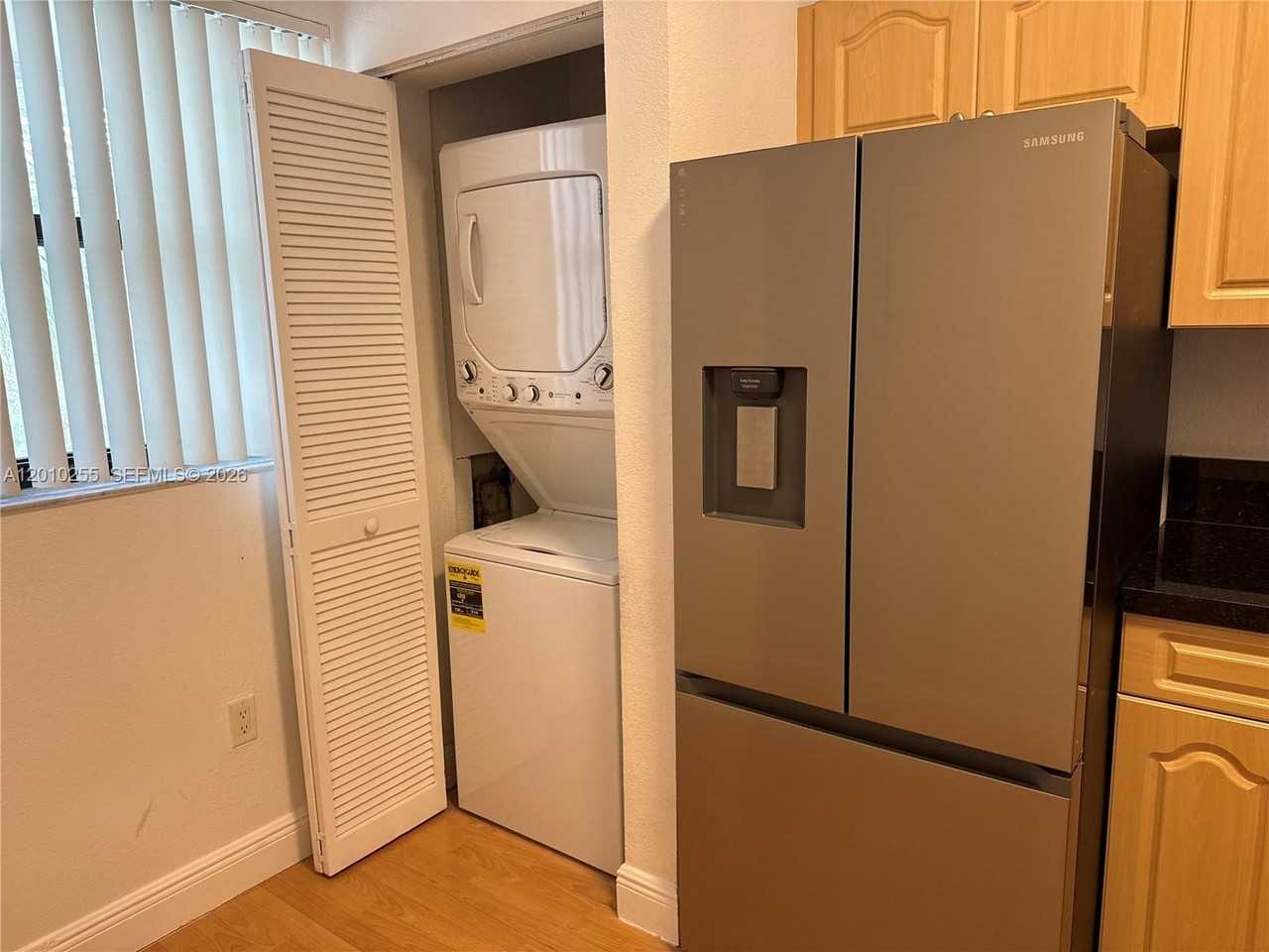 9979 Nob Hill Ln #9979 - Photo 5 of 30