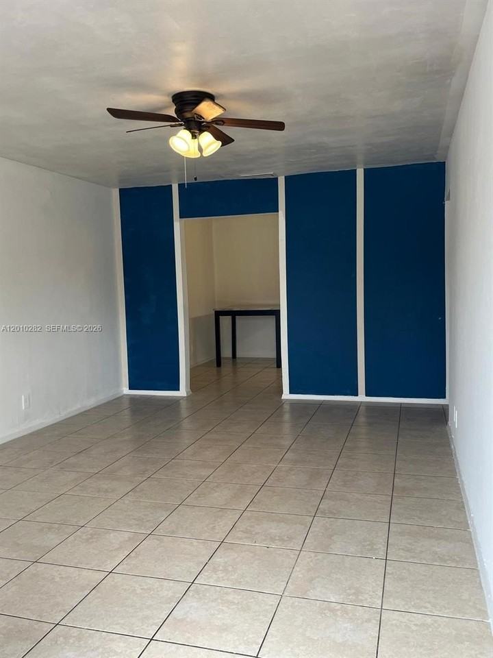 7721 Sw 10th Ct #B - Photo 5 of 10