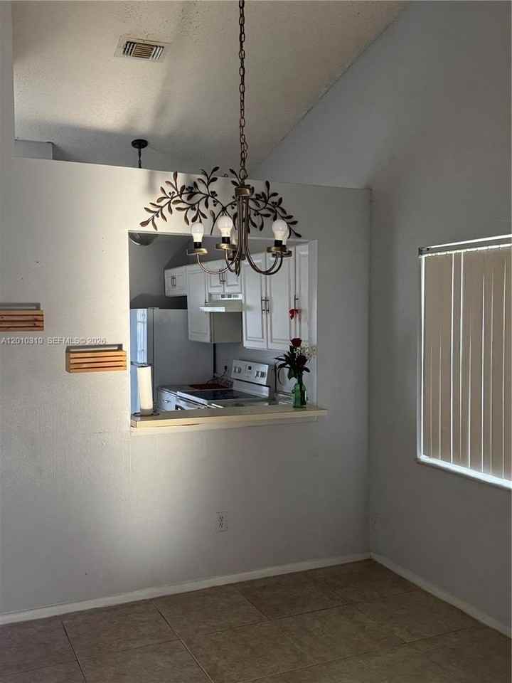 12166 Sandal Creek Way #12166 - Photo 5 of 17