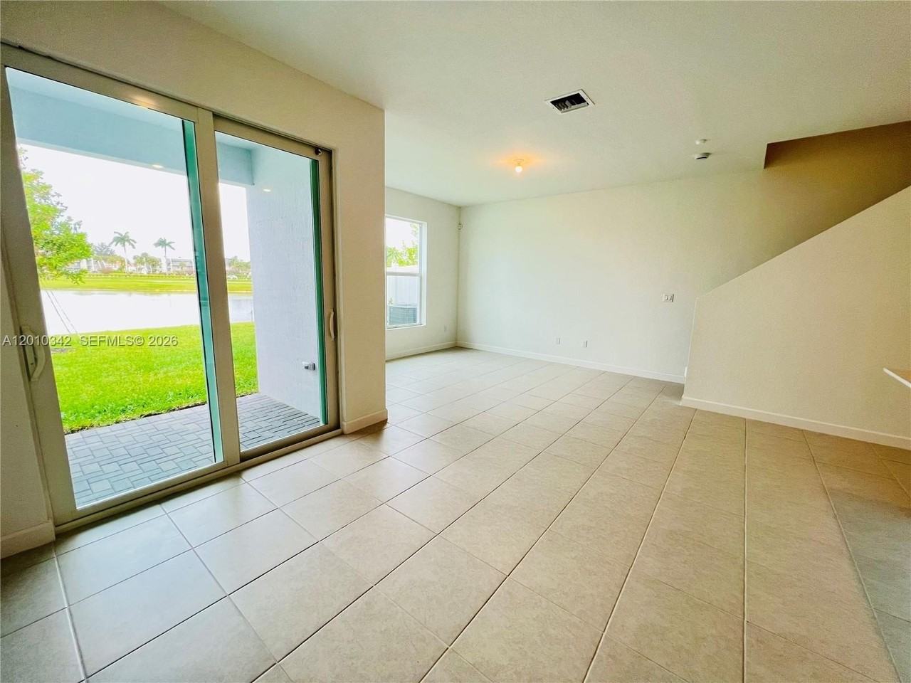 6909 Harbours Edge Ave #6909 - Photo 6 of 17