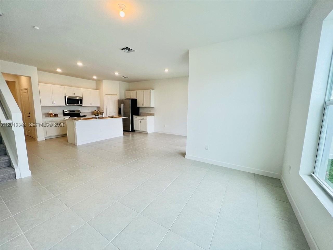 6909 Harbours Edge Ave #6909 - Photo 7 of 17