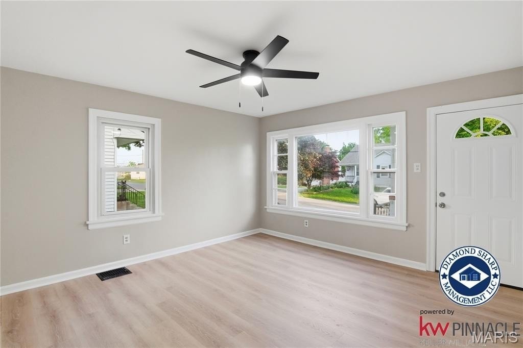 128 Mounds Ave - Photo 3 of 28