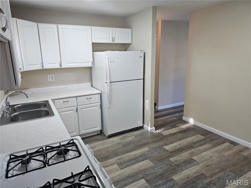 11852 Criterion Ave - Photo 5 of 23