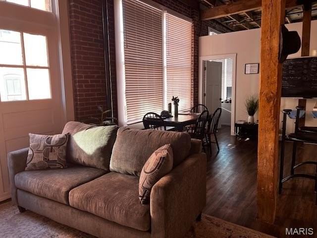 212 Morgan St #D - Photo 2 of 8