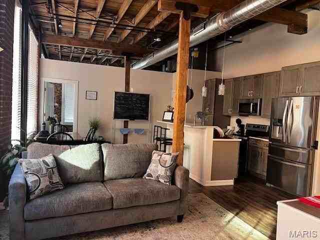 212 Morgan St #D - Photo 3 of 8