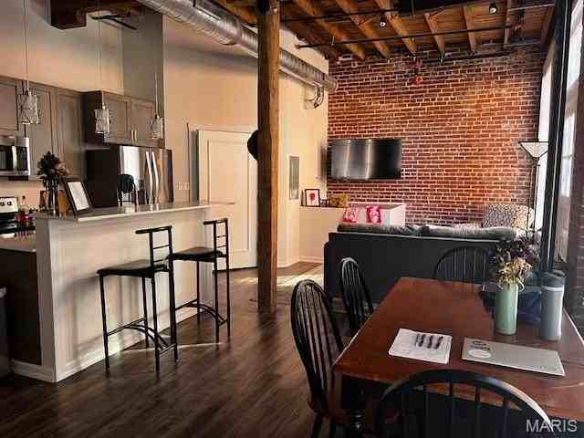 212 Morgan St #D - Photo 4 of 8