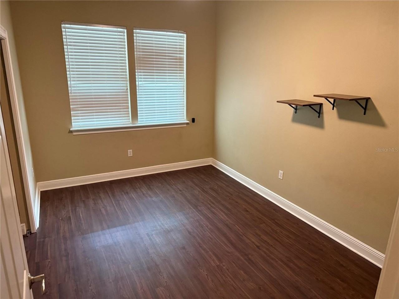 16747 Nw 167th Pl - Photo 5 of 11