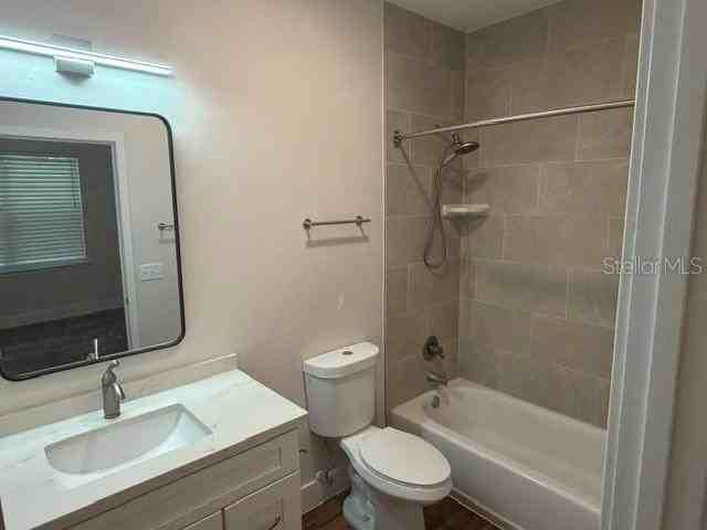 540 Nw 30th Ave - Photo 6 of 8