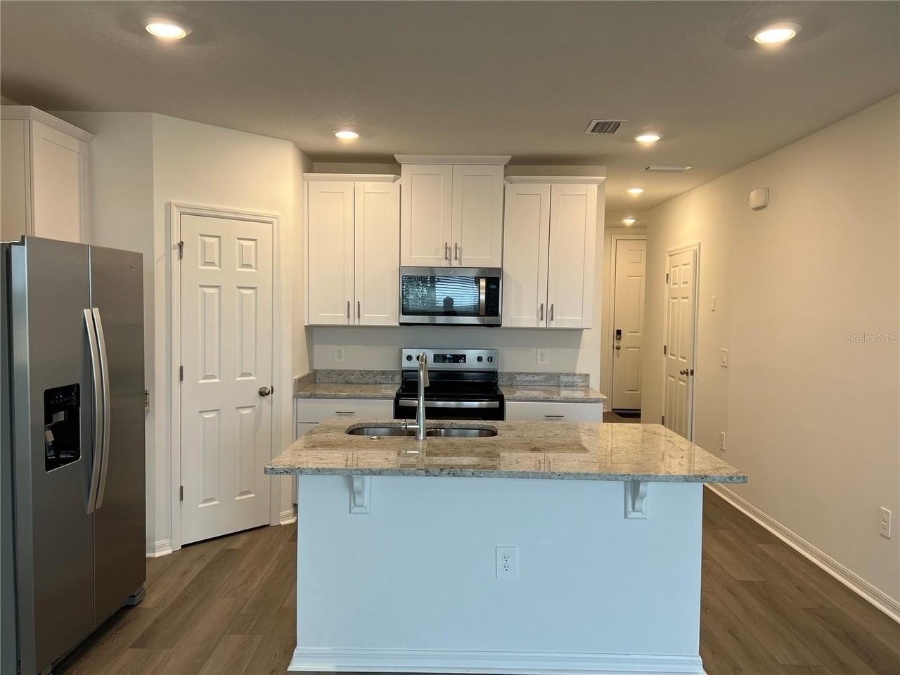 16419 Happy Eagle Dr - Photo 4 of 25