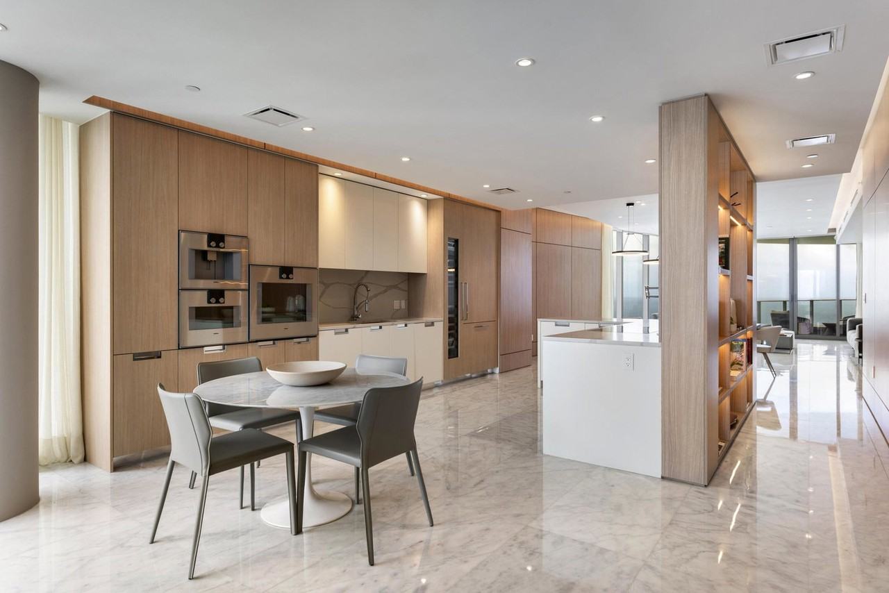 15701 Collins Ave #3901 - Photo 6 of 8