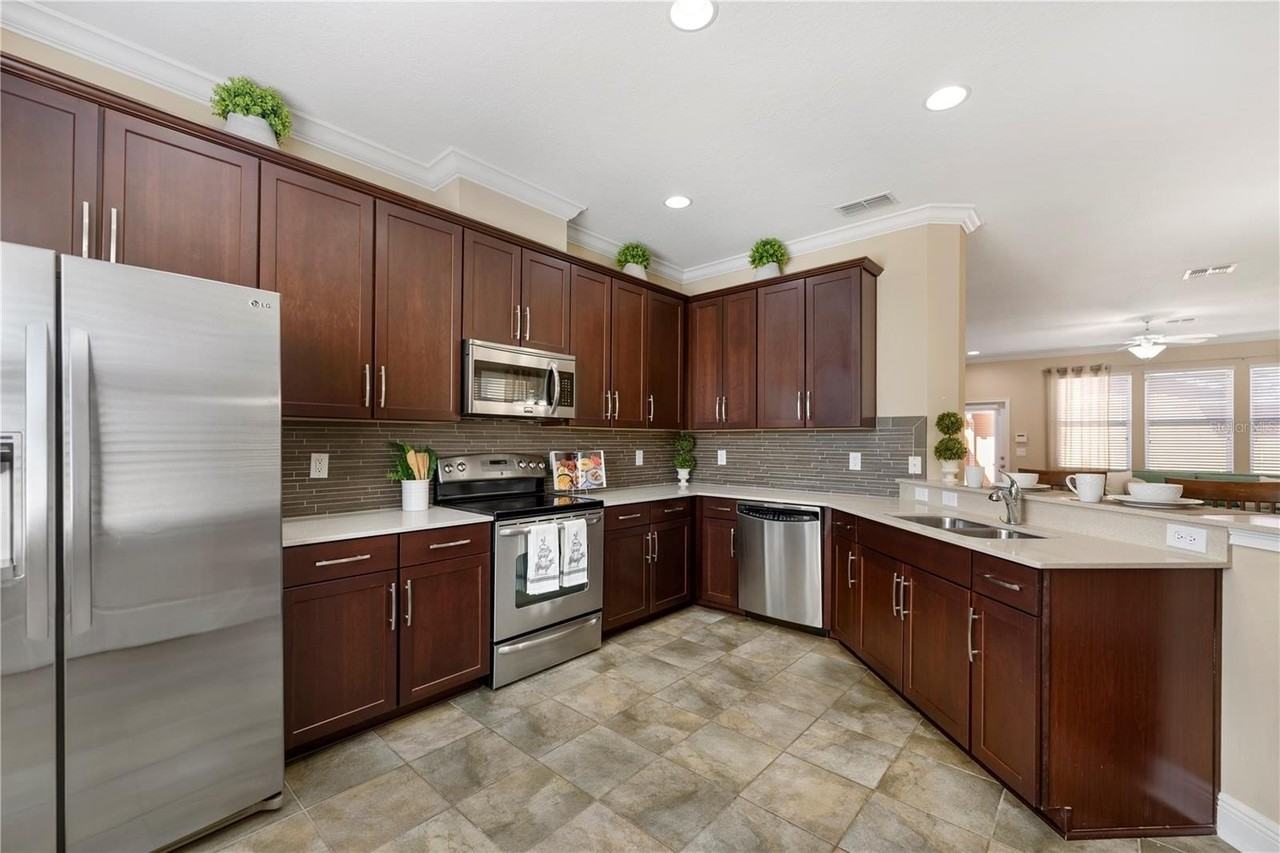 6108 Saint Julian Dr - Photo 5 of 26