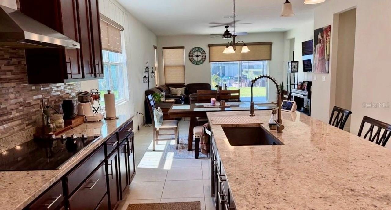 1806 Blissful Dr - Photo 4 of 21