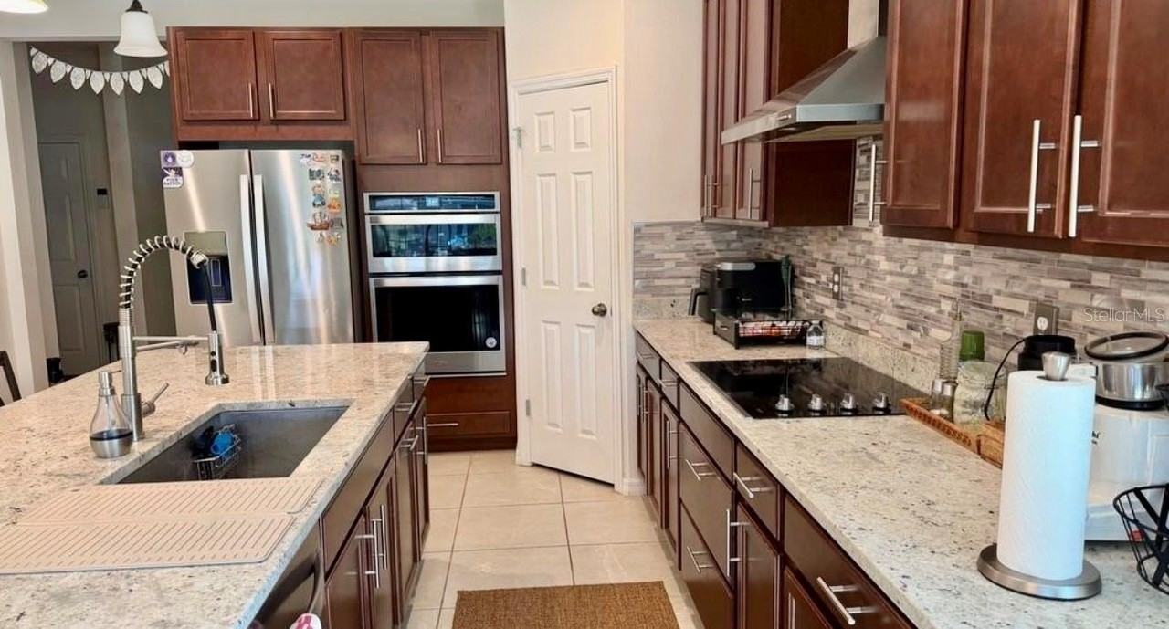 1806 Blissful Dr - Photo 5 of 21