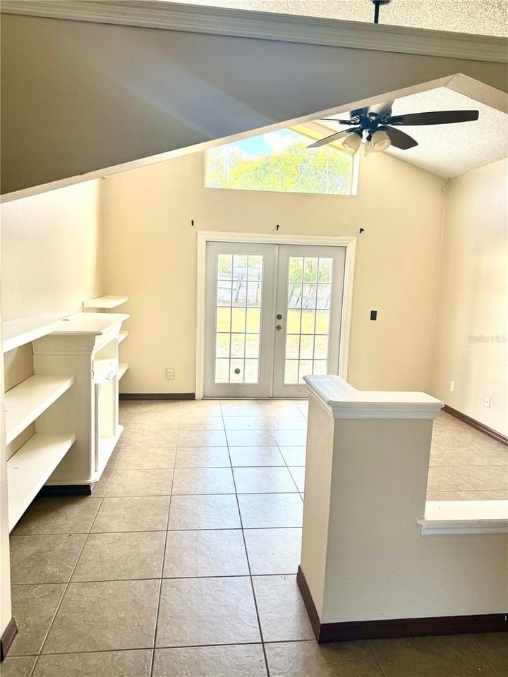 8860 Lambert Ln - Photo 3 of 11