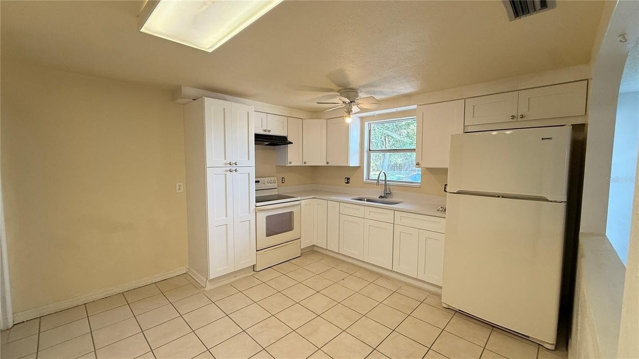 2658 61st Ave N - Photo 5 of 17