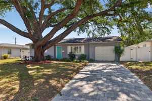 featured image of 3121 30th St N