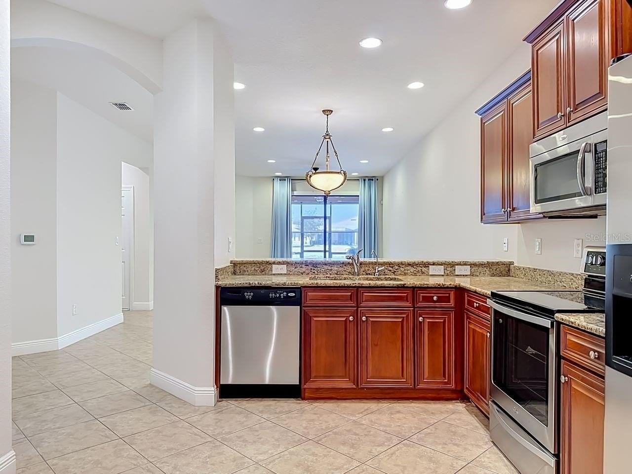 206 Shell Falls Dr - Photo 4 of 17