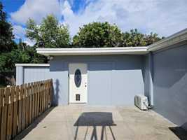 featured image of 2455 8th Ave N #3
