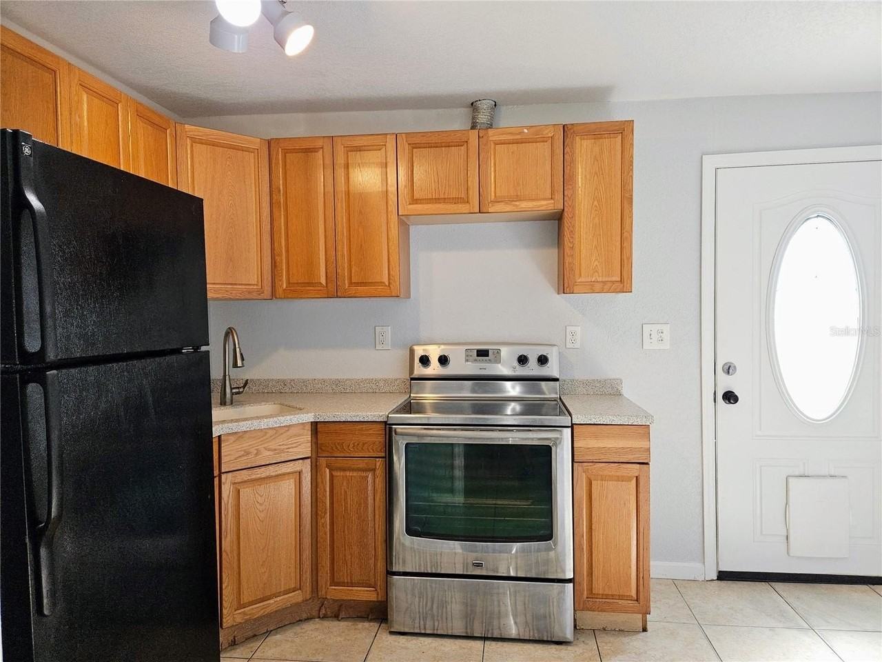 2455 8th Ave N #3 - Photo 5 of 19
