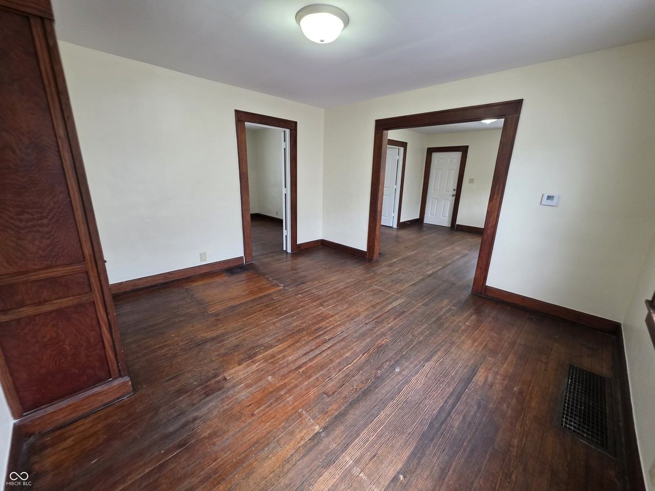 1534 Dawson St - Photo 5 of 20