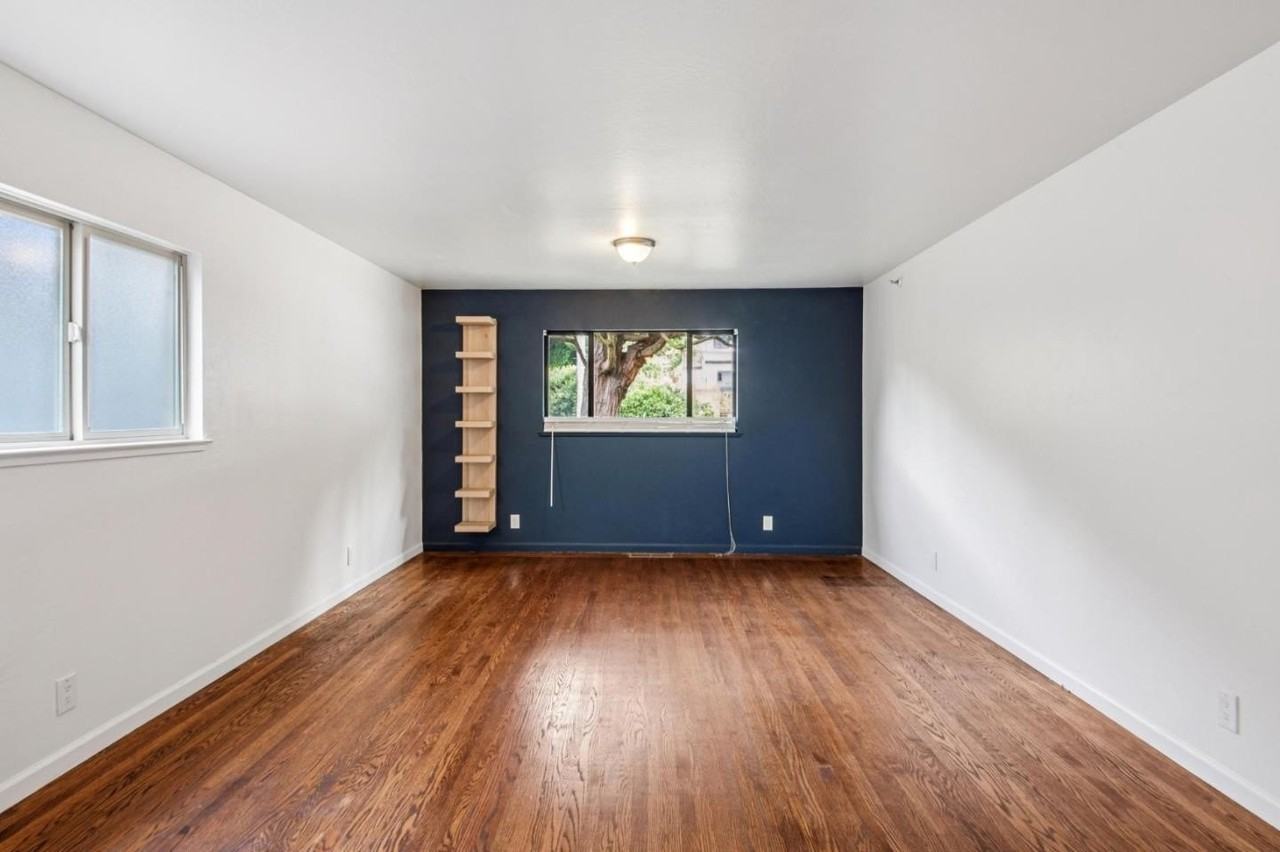 312 Keith Ave - Photo 5 of 11