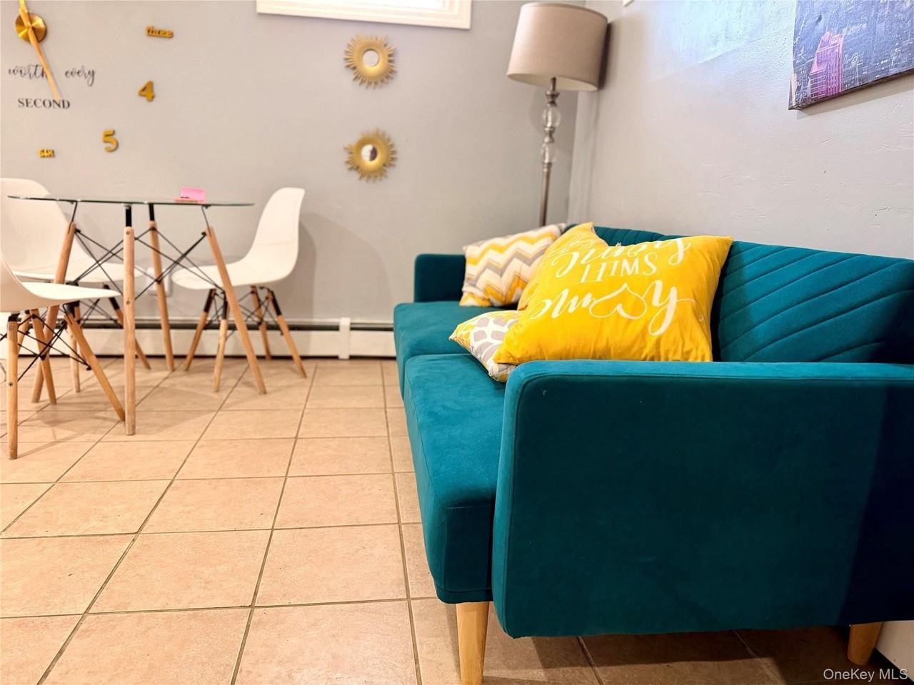 24948 148th Ave - Photo 3 of 7