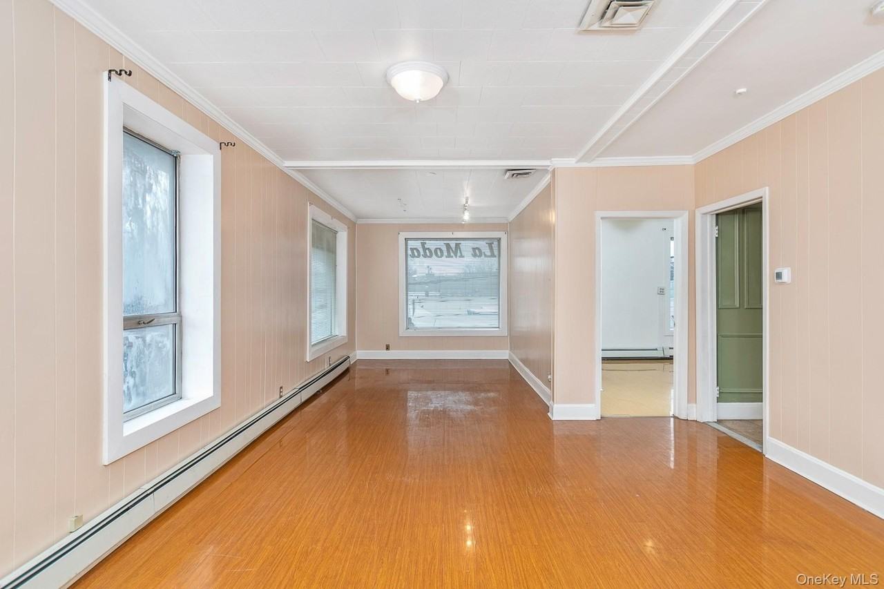 1500 Main St - Photo 5 of 19