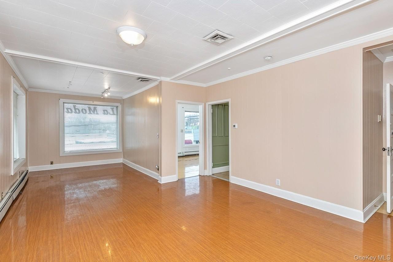 1500 Main St - Photo 6 of 19