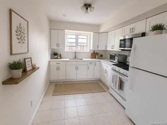 1651 Bogart Ave - Photo 2 of 9