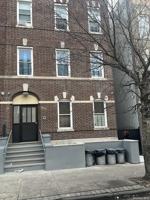 featured image of 80 Elliott Ave #3rdFL