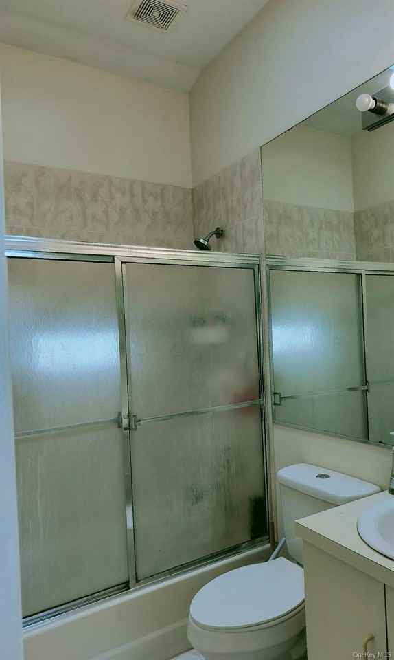 57 Dunwood Rd #B - Photo 6 of 8