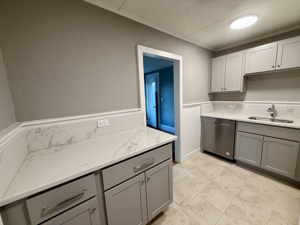 198 E Central St #2R - Photo 7 of 10