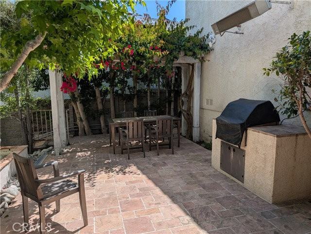 1451 3rd St - Photo 2 of 8