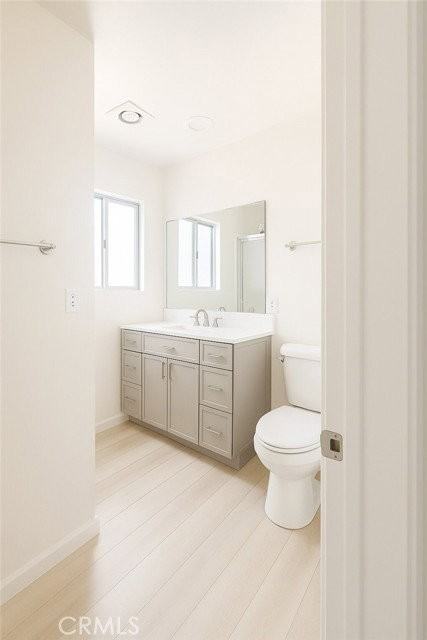 2124 Hermosa Ave #6 - Photo 2 of 8