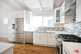 122 Montreal St - Photo 2 of 8