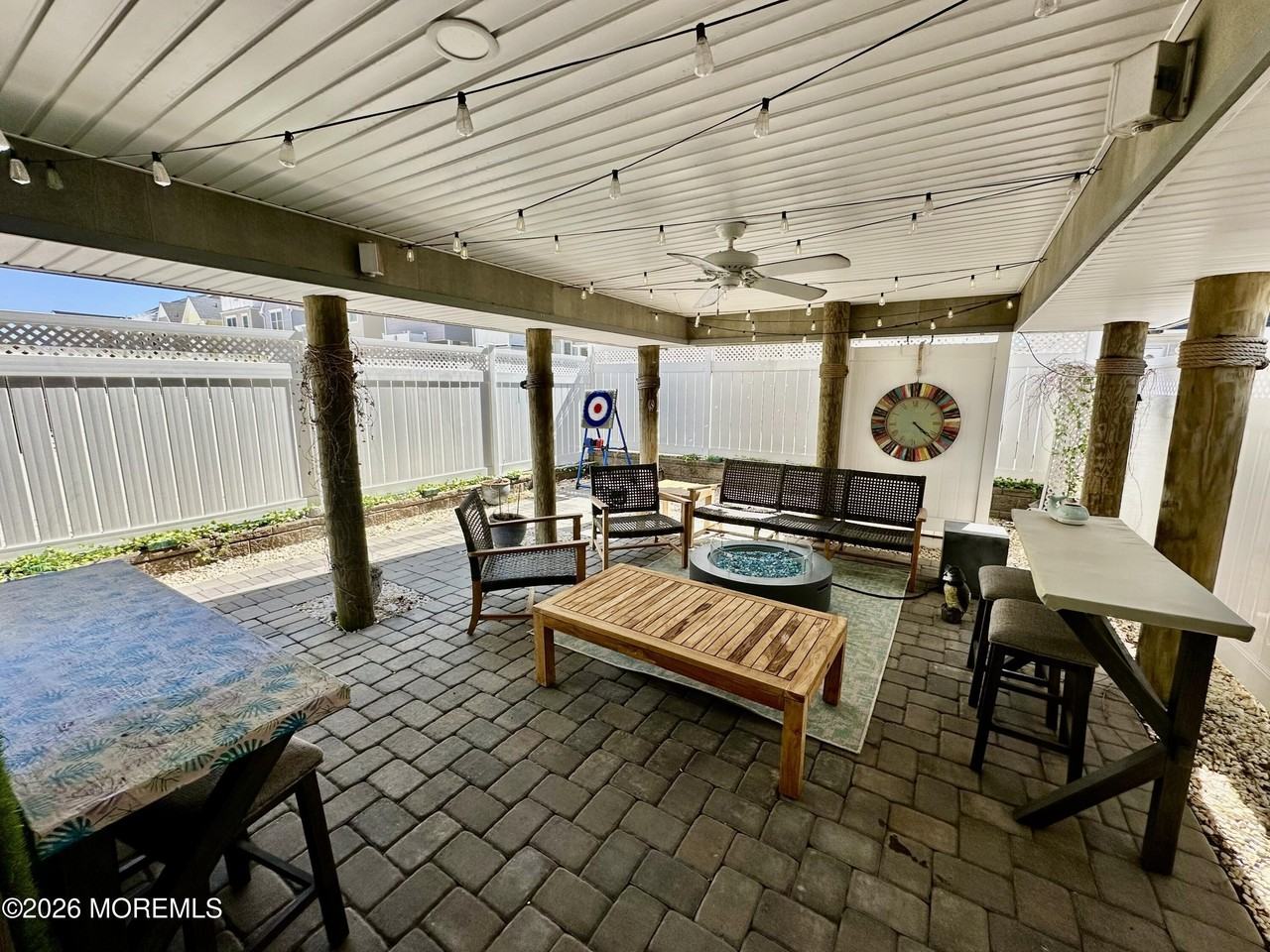 235 Sherman Ave - Photo 4 of 26