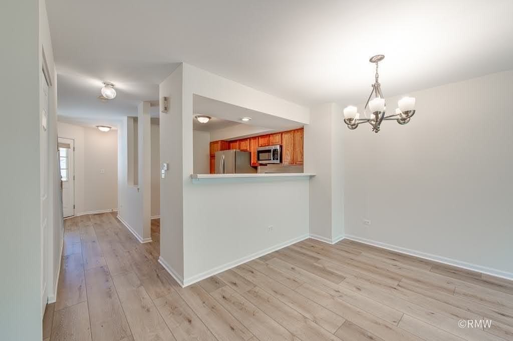 1788 Grove Ave - Photo 4 of 25