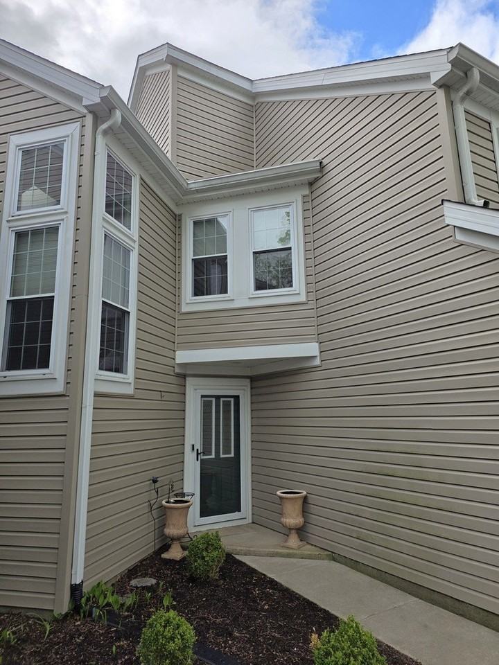 344 Kildare Ct - Photo 2 of 27